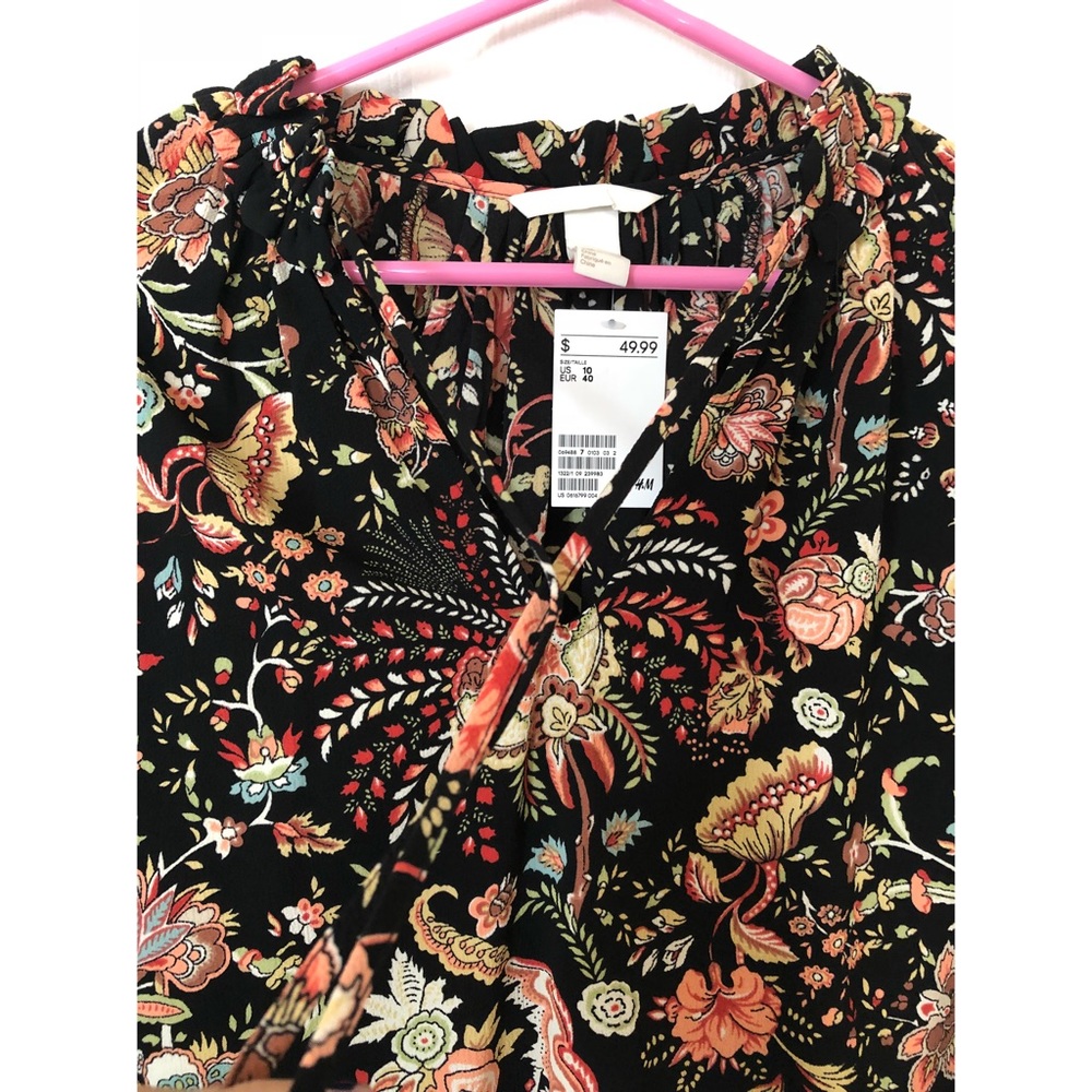 Floral long sleeved H&M dress 10/M *new with tags*